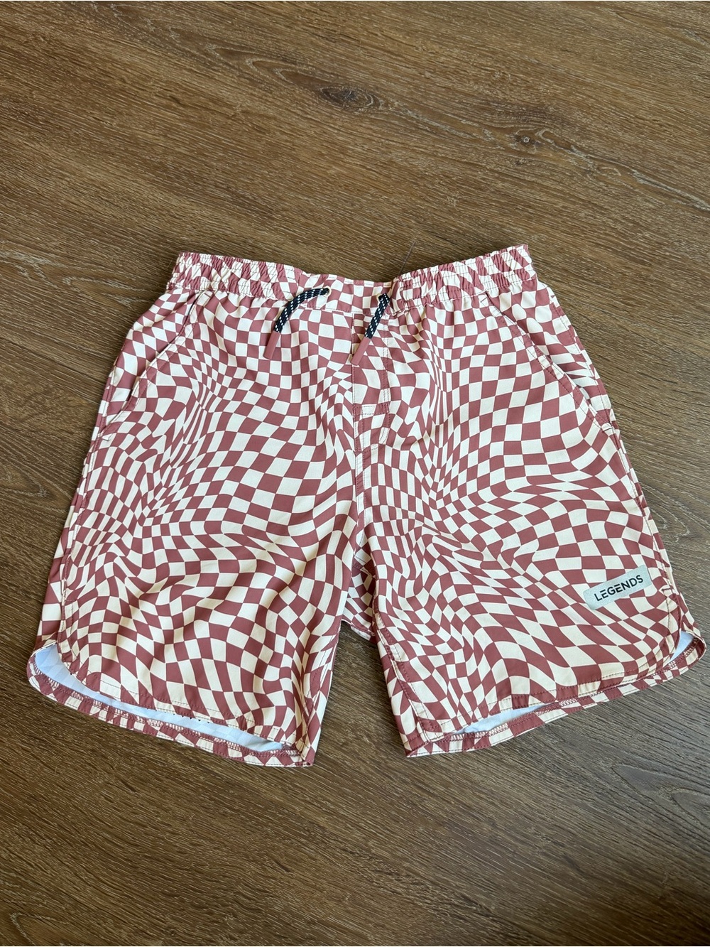 Legends Luka Youth Boys Shorts Warped Checkers Ember Sz XL